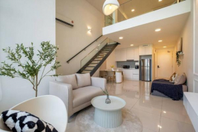 Bonne Journée Retreat in EkoCherasMall 5pax 中文房东